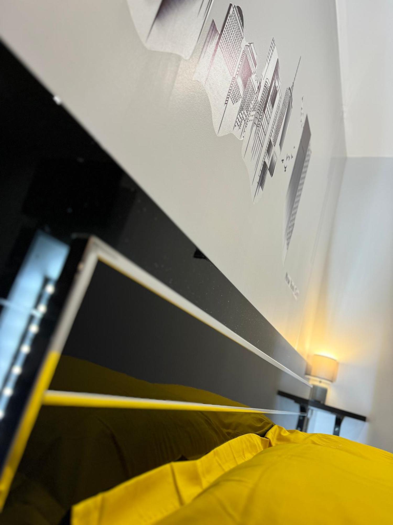 Worldroom Chambre Privee Avec Espace Commun Perpignan Exterior photo