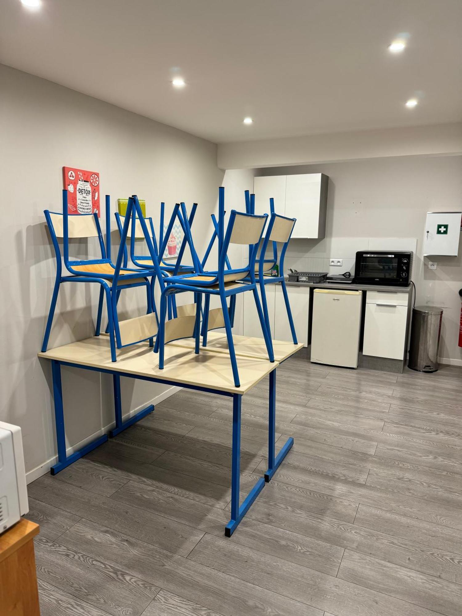 Worldroom Chambre Privee Avec Espace Commun Perpignan Exterior photo